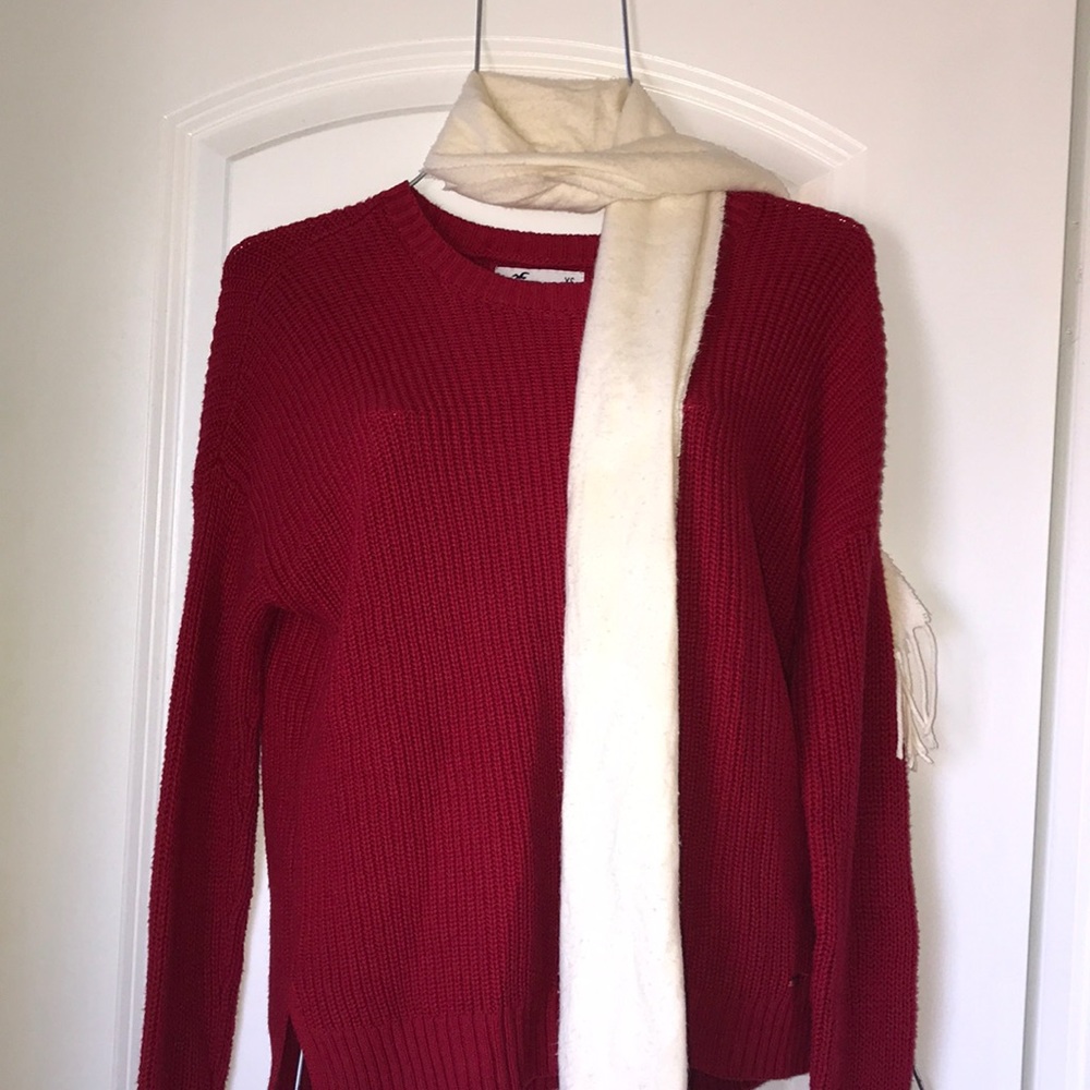 Sweater - Picture 3 of 9
